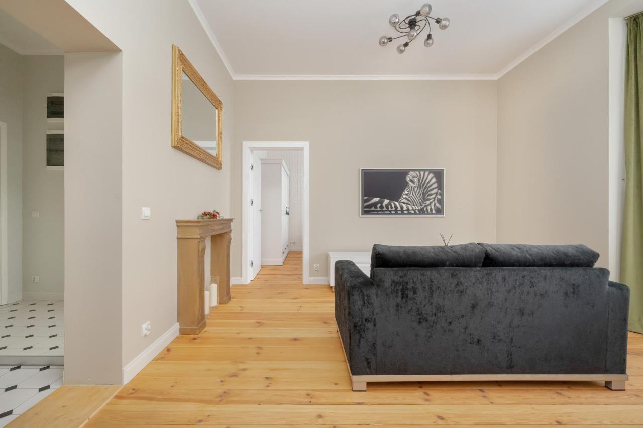 Aesthetic One Bedroom Apartment In Wroclaw By Noclegi Renters Exterior photo