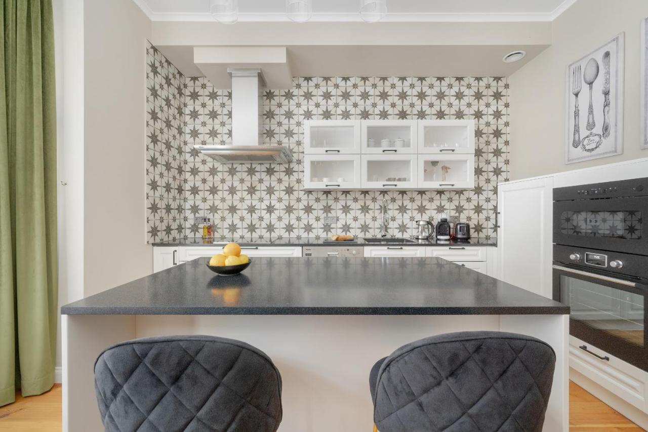 Aesthetic One Bedroom Apartment In Wroclaw By Noclegi Renters Exterior photo